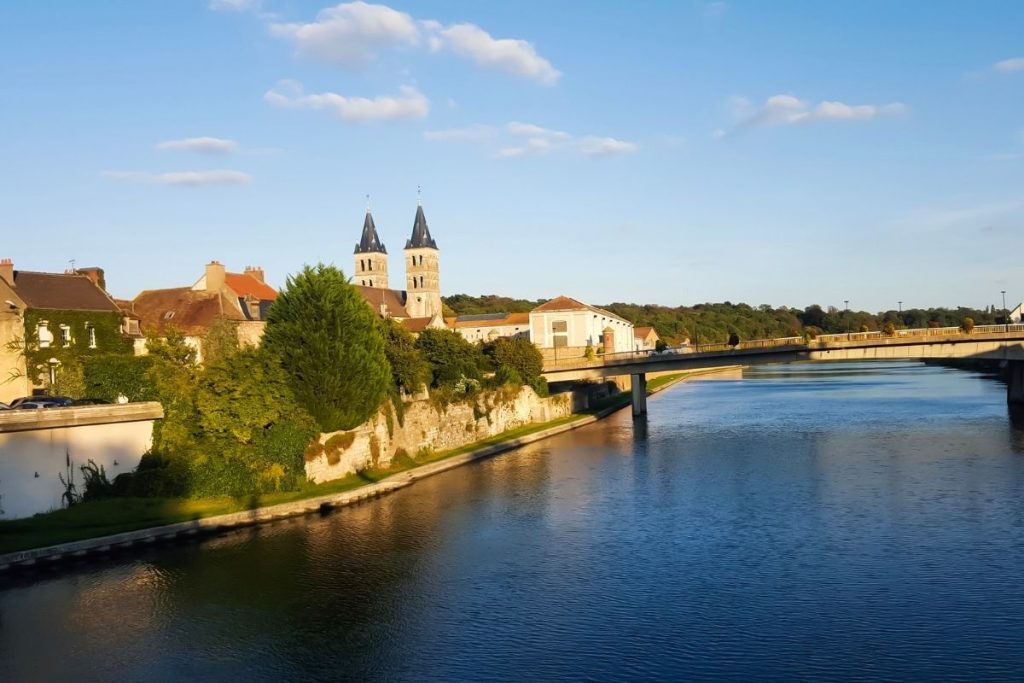 Melun investir